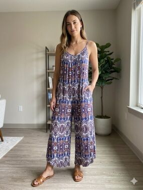 Socialite Paisley Wide Leg Jumpsuit Size Large Pockets Boho Vacation